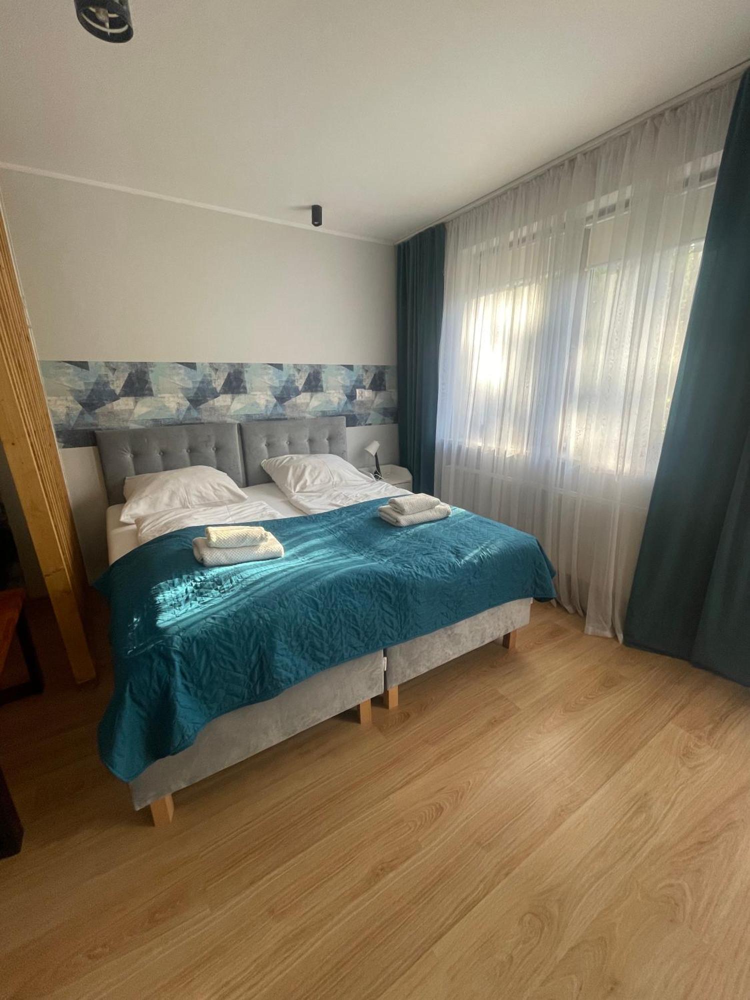 Apartament Szmaragdowy Świnoujście Exteriör bild